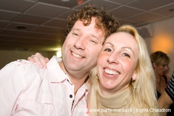 081129_040_disco_classics_partymania