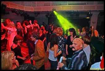 Disco Train stopt in WestZaan bij Lexion, december 2008