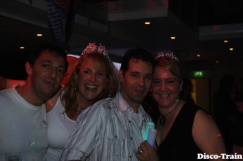Feest-OCW-disco-train-000059
