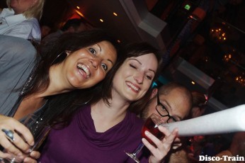 Feest-OCW-disco-train-000249