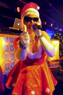 Disco-Train X-MAS DISCO & CLASSICS PARTY Disco & Classics Party in kerstfeer bij Dekker Sport & Party " Dekker Sport & Party  Warmond / Disco-Train Evenementen Foto: René Pieterse