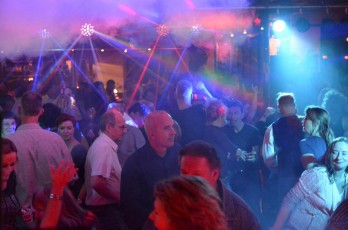 Amstelveen Disco Train Johan Club NovelleE.J.Bruinekool Fotografie Hilversum Copyright naamsvermelding verplicht lid NVJ. Berlagelaan 62, 1222JZ, Hilversum, Nederland, tel. 31(0)356850950, fax. 31 356479199