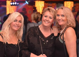 Amstelveen Disco Train Johan Club NovelleE.J.Bruinekool Fotografie Hilversum Copyright naamsvermelding verplicht lid NVJ. Berlagelaan 62, 1222JZ, Hilversum, Nederland, tel. 31(0)356850950, fax. 31 356479199