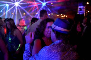 Amstelveen Disco Train Johan Club NovelleE.J.Bruinekool Fotografie Hilversum Copyright naamsvermelding verplicht lid NVJ. Berlagelaan 62, 1222JZ, Hilversum, Nederland, tel. 31(0)356850950, fax. 31 356479199