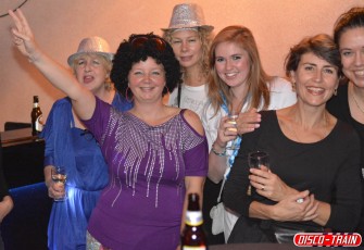 Amstelveen Disco Train Johan Club NovelleE.J.Bruinekool Fotografie Hilversum Copyright naamsvermelding verplicht lid NVJ. Berlagelaan 62, 1222JZ, Hilversum, Nederland, tel. 31(0)356850950, fax. 31 356479199