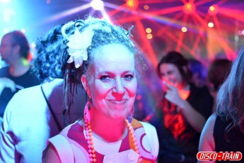 Amstelveen Disco Train Johan Club NovelleE.J.Bruinekool Fotografie Hilversum Copyright naamsvermelding verplicht lid NVJ. Berlagelaan 62, 1222JZ, Hilversum, Nederland, tel. 31(0)356850950, fax. 31 356479199