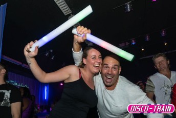 Disco-Train-Back-Stage-17-10-Par-pa-fotografie-5080klt