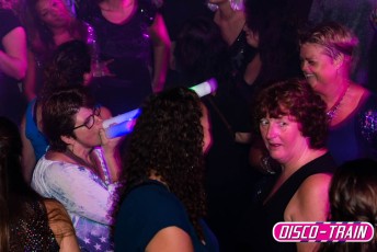 Disco-Train-Back-Stage-17-10-Par-pa-fotografie-5092klt