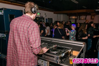 Disco-Train-Backstage-25-03-2016-5791-1k