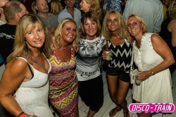 Disco-Train-Beachparty-People-2016-4418-1KL