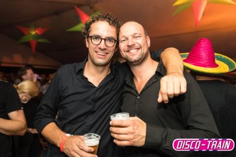 Disco-Train-Beachparty-People-2016-4543-1KL