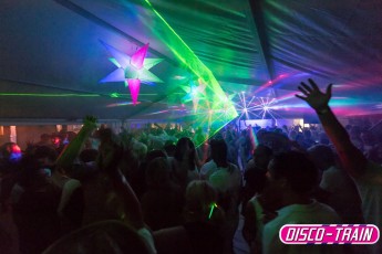 Disco-Train-Beachparty-People-2016-4555-1KL