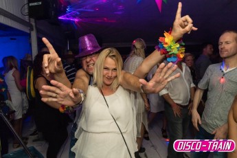 Disco-Train-Beachparty-People-2016-4612-1KL