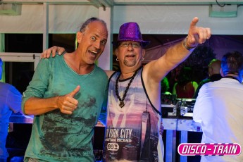 Disco-Train-Beachparty-People-2016-4632-1KL