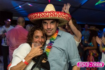 Disco-Train-Beachparty-People-2016-4639-1KL
