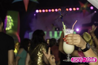 Disco-Train-Backstage-03-09-2016-5883-1klt
