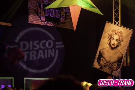 Disco-Train-Backstage-03-09-2016-5935-1klt