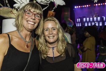 Disco-Train-Backstage-03-09-2016-5946-1klt