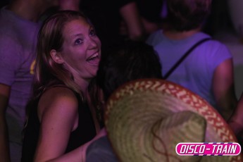 Disco-Train-Backstage-03-09-2016-5952-1klt