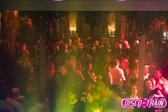 Disco-Train-NYP-8412-1klt