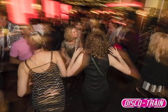 Disco-Train-NYP-8652-1klt