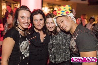 Disco-Train-NYP-8719-1klt