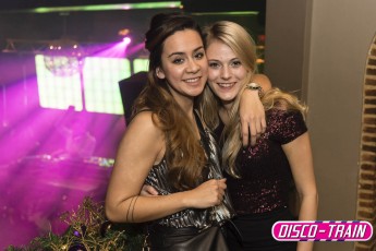 Disco-Train-NYP-8775-1klt