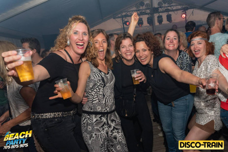 2019-06-15-Disco-Train-Beach-party-708090s-Erik-van-t-Hof-www.hoffoto.nl-020