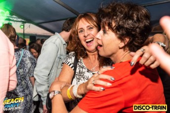 2019-06-15-Disco-Train-Beach-party-708090s-Erik-van-t-Hof-www.hoffoto.nl-033