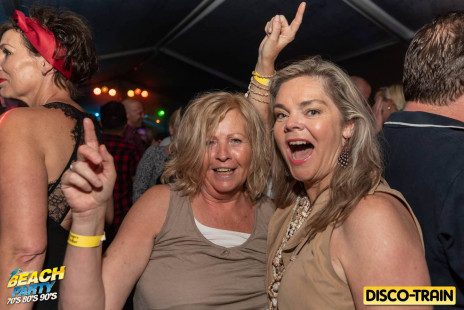 2019-06-15-Disco-Train-Beach-party-708090s-Erik-van-t-Hof-www.hoffoto.nl-061