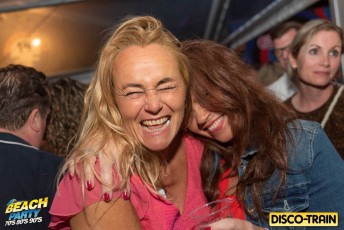 2019-06-15-Disco-Train-Beach-party-708090s-Erik-van-t-Hof-www.hoffoto.nl-062