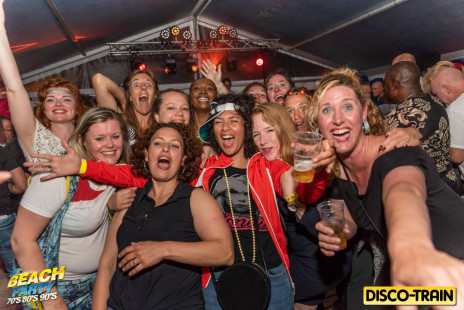 2019-06-15-Disco-Train-Beach-party-708090s-Erik-van-t-Hof-www.hoffoto.nl-064