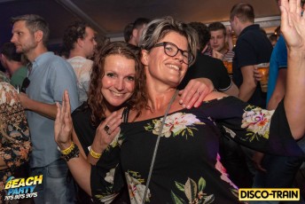 2019-06-15-Disco-Train-Beach-party-708090s-Erik-van-t-Hof-www.hoffoto.nl-135