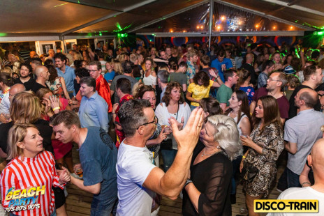2019-06-15-Disco-Train-Beach-party-708090s-Erik-van-t-Hof-www.hoffoto.nl-149