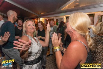 2019-06-15-Disco-Train-Beach-party-708090s-Erik-van-t-Hof-www.hoffoto.nl-211