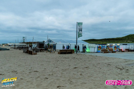 20190713-DiscoTrain-Strandtent14-708090s-party-2997-1klb