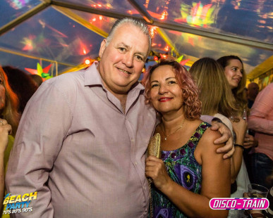 20190713-DiscoTrain-Strandtent14-708090s-party-3054-1klb