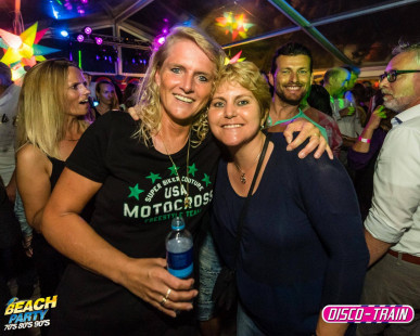 20190713-DiscoTrain-Strandtent14-708090s-party-3169-1klb