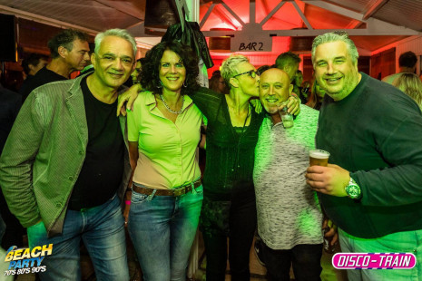 20190713-DiscoTrain-Strandtent14-708090s-party-3188-1klb