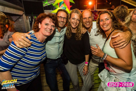 20190713-DiscoTrain-Strandtent14-708090s-party-3195-1klb