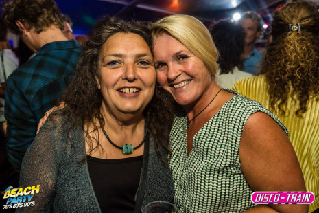 20190713-DiscoTrain-Strandtent14-708090s-party-3263-1klb