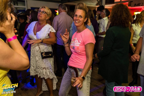 20190713-DiscoTrain-Strandtent14-708090s-party-3318-1klb