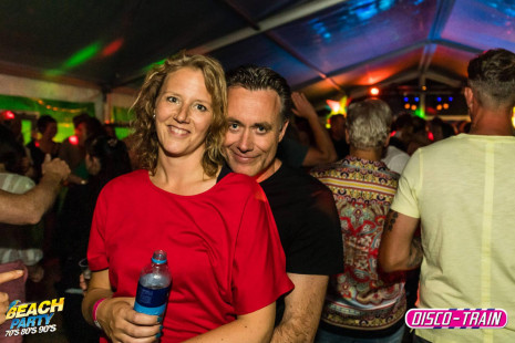 20190713-DiscoTrain-Strandtent14-708090s-party-3434-1klb