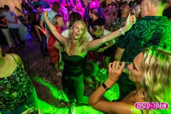20190831-Disco-Train-People-Strandfeest-XL-708090s-Par-paFotografie-2972-1kl