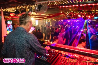 20191225-Par-pa-fotografie-ClubNouvelle-DiscoTrain-Xmasparty-9323-1kldt