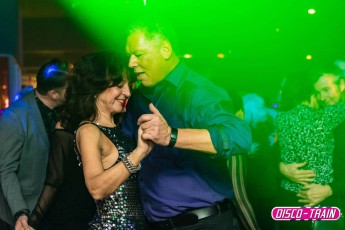 20191231-Disco-Train-NewYearsParty-708090s-0041-1kl