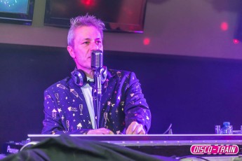 20191231-Disco-Train-NewYearsParty-708090s-9834-1kl