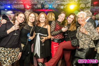 20191231-Disco-Train-NewYearsParty-708090s-9959-1kl