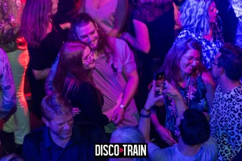 20211023-Par-pa-fotografie-DiscoTrain-Bibelot-708090sparty-1148-1d