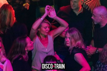 20211023-Par-pa-fotografie-DiscoTrain-Bibelot-708090sparty-1153-1d